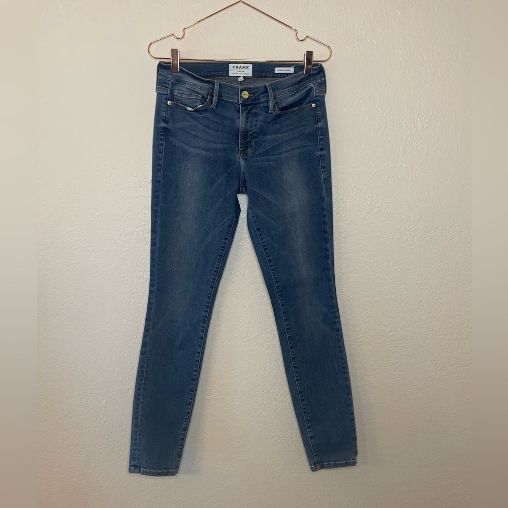 Frame Denim Size 31 Skinny Jean in Kenwood Blue
